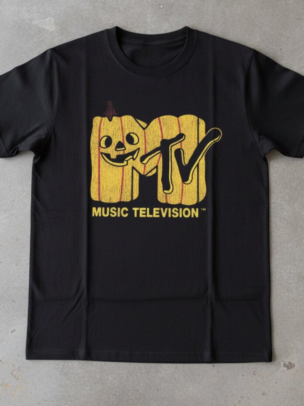 MTV Music Television Halloween Pumpkin Logo Black Graphic T-Shirt